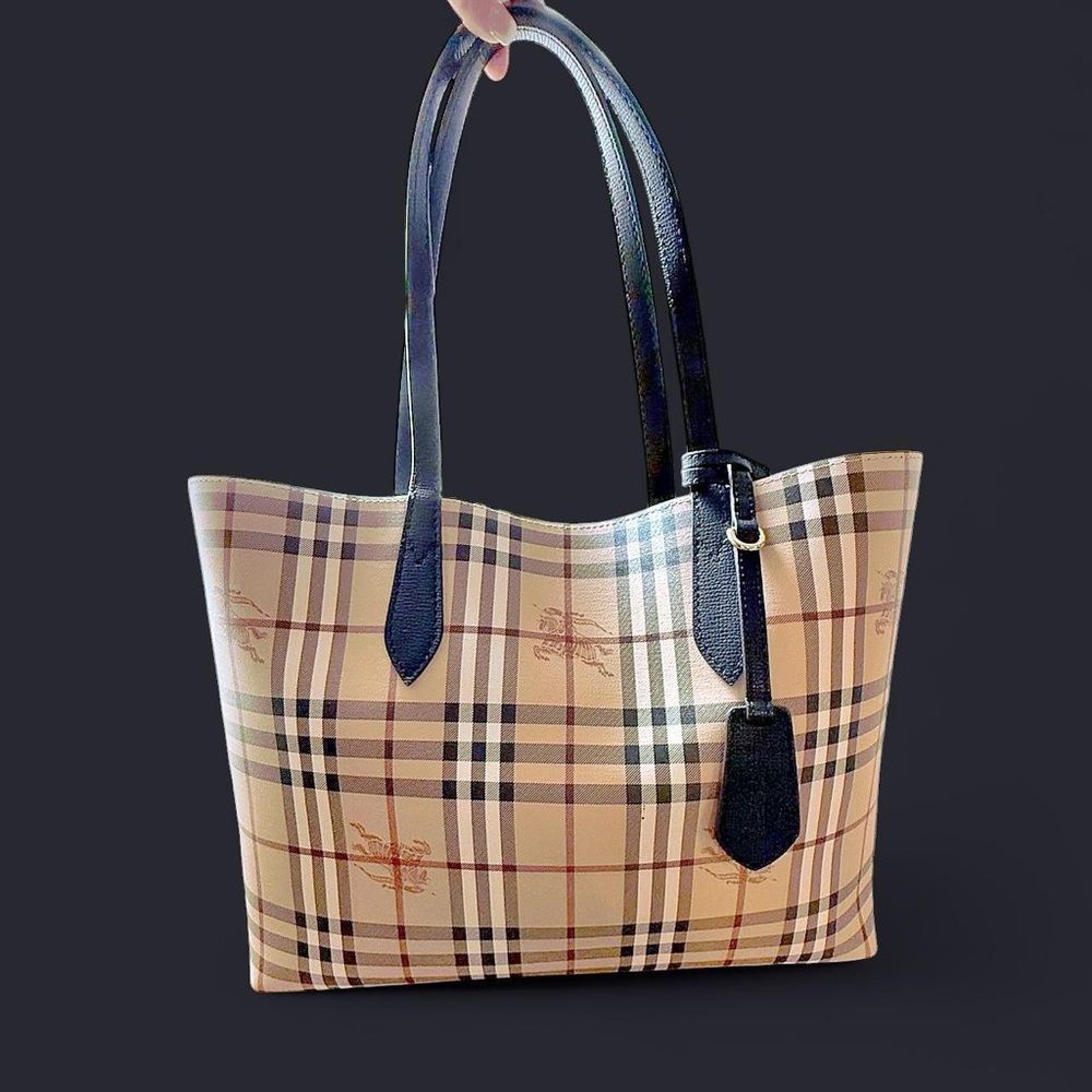 Burberry - Reversible Tote Haymarket Coated Canvas and Leather